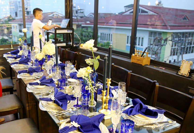 PhiLinh Wedding - Điều phối thi công thường ở lại cuối cùng để theo dõi, kiểm soát công việc