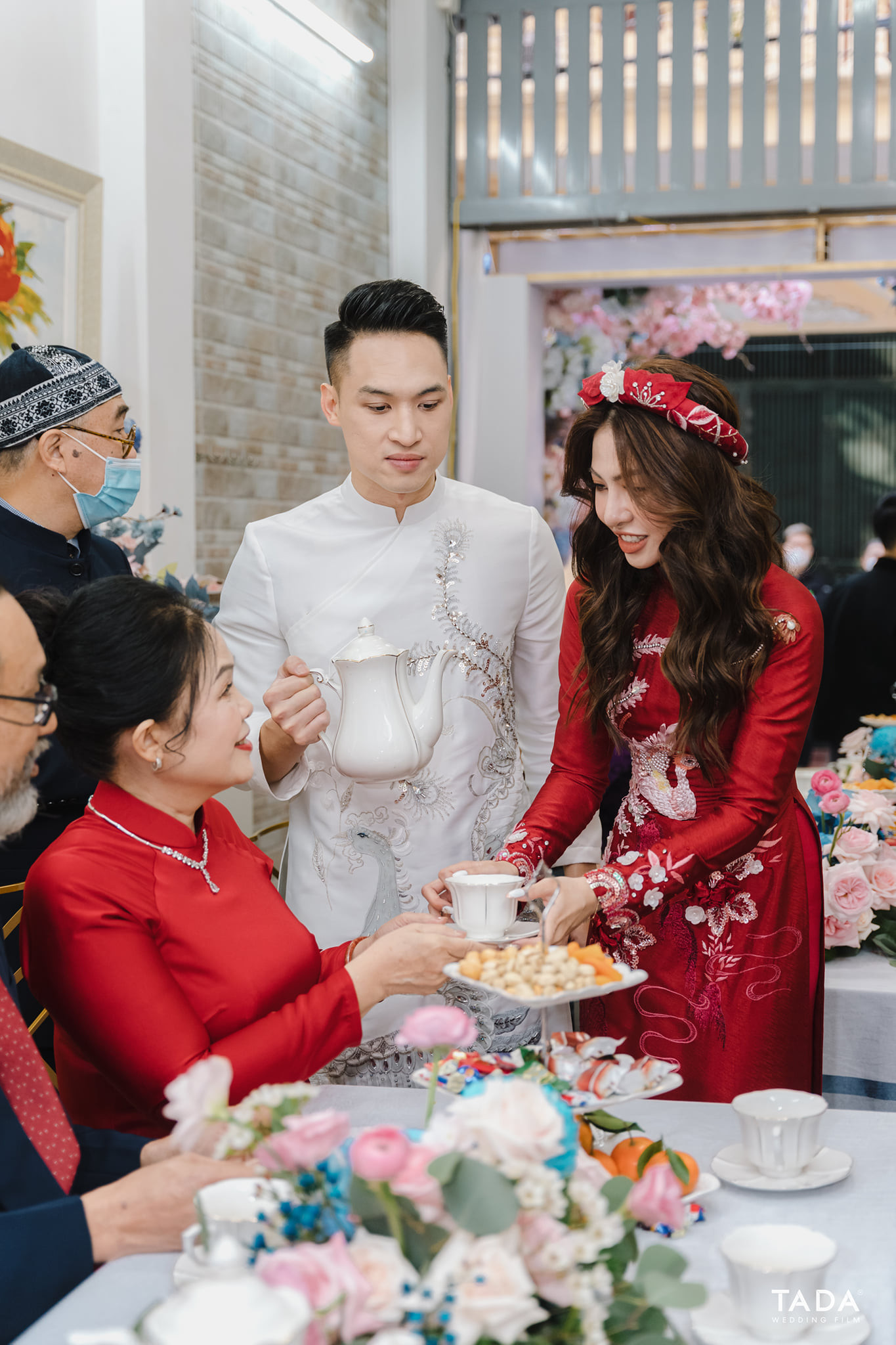 PhiLinh Wedding - Xuân Nhâm Dần 2022 Gộp hai lễ ăn hỏi và đón dâu cùng một ngày ở nhà gái
